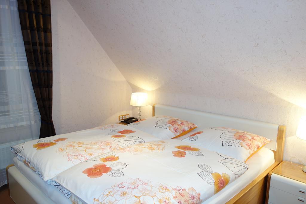 Hotel Gode Wind Kiel Buitenkant foto