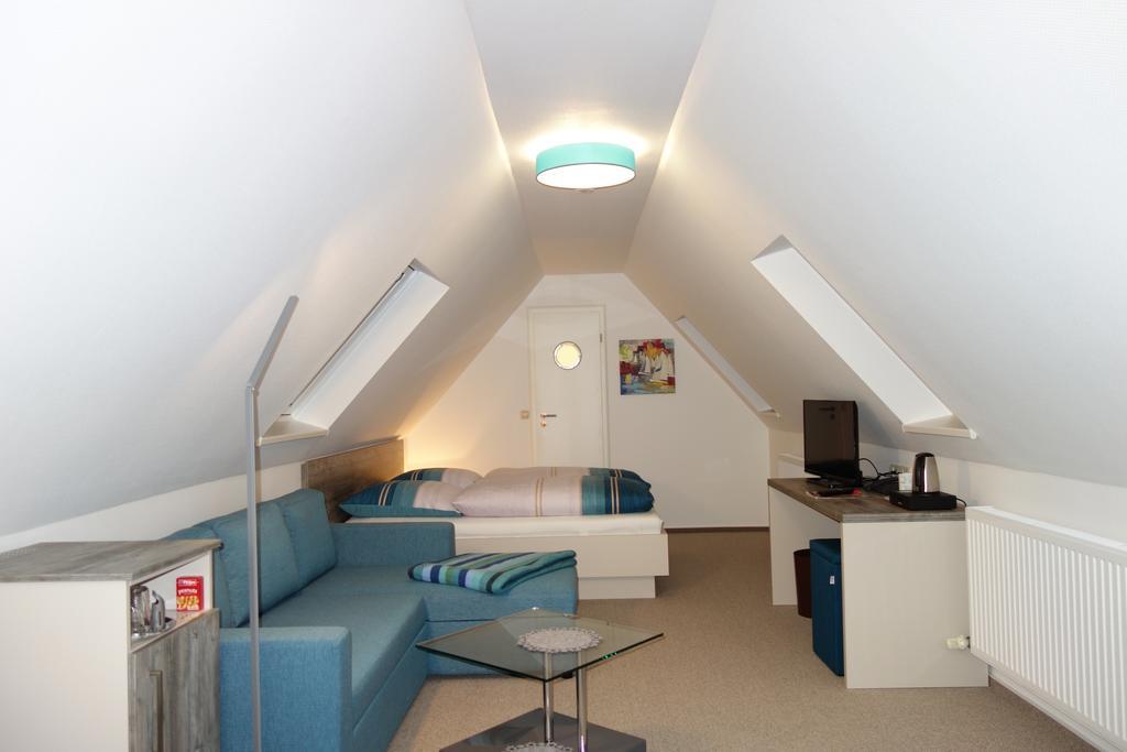 Hotel Gode Wind Kiel Buitenkant foto